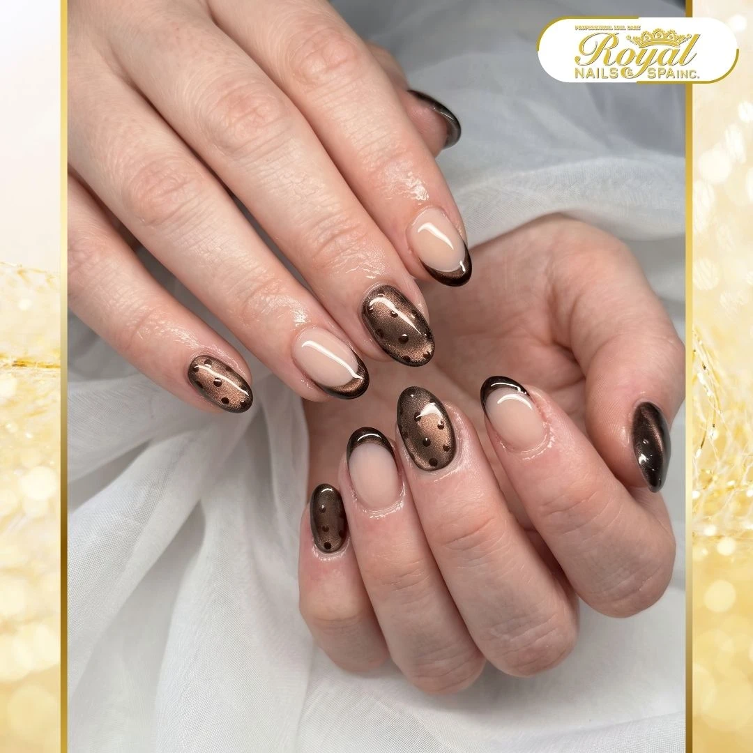 Nail Oct 15